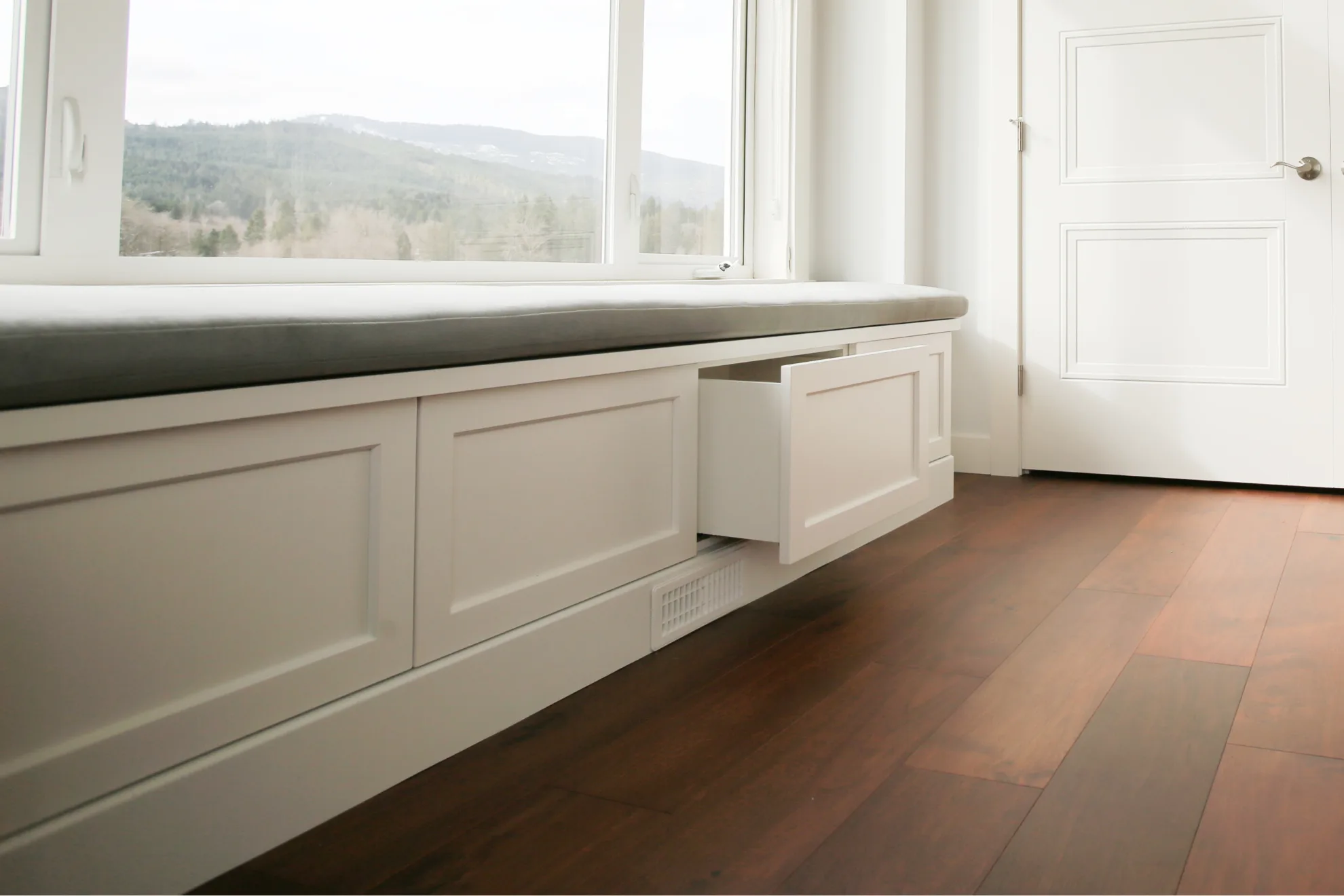 Custom Built Ins & Utility | Creative Woodcraft