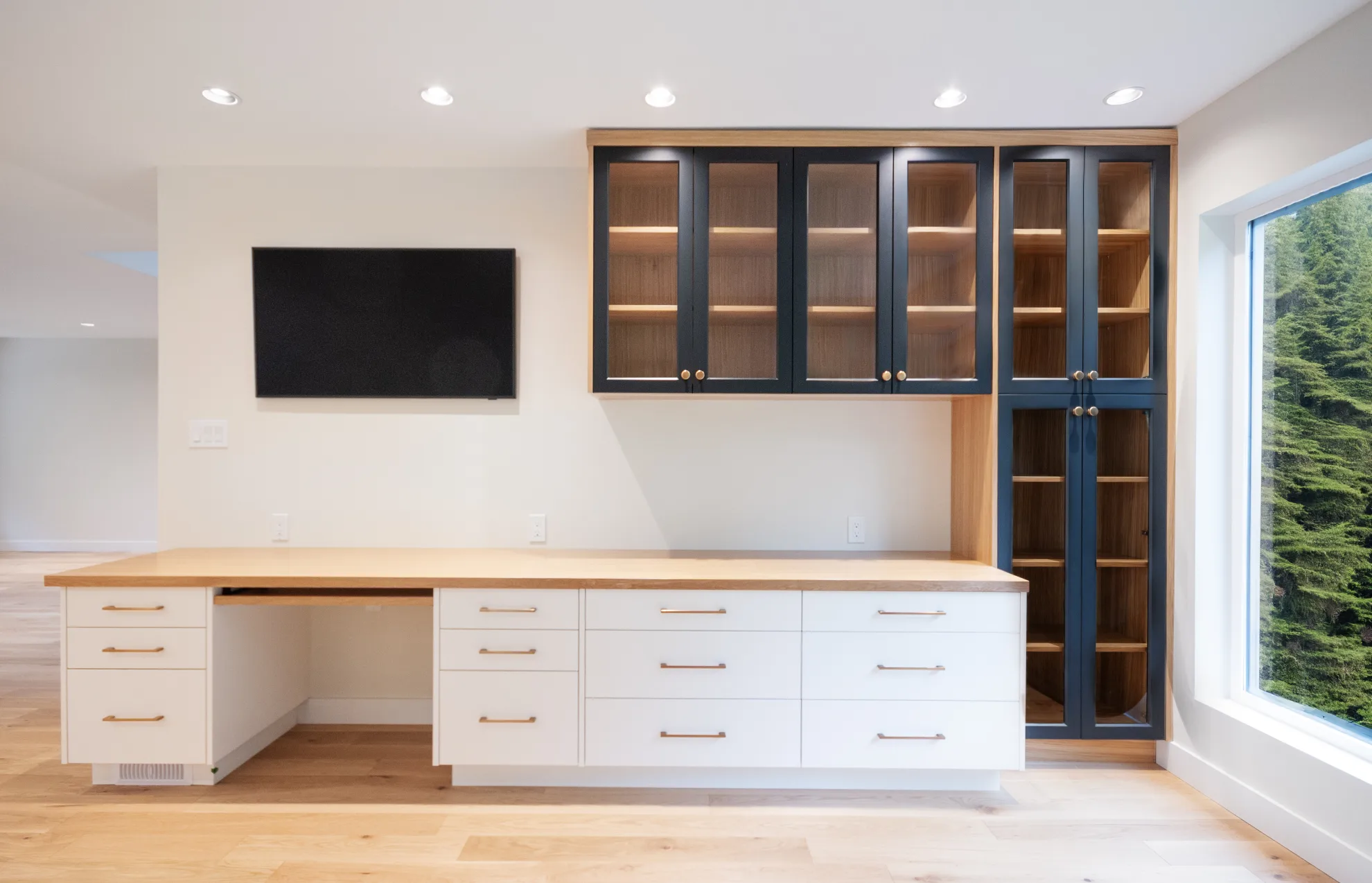 Custom Built Ins & Utility | Creative Woodcraft