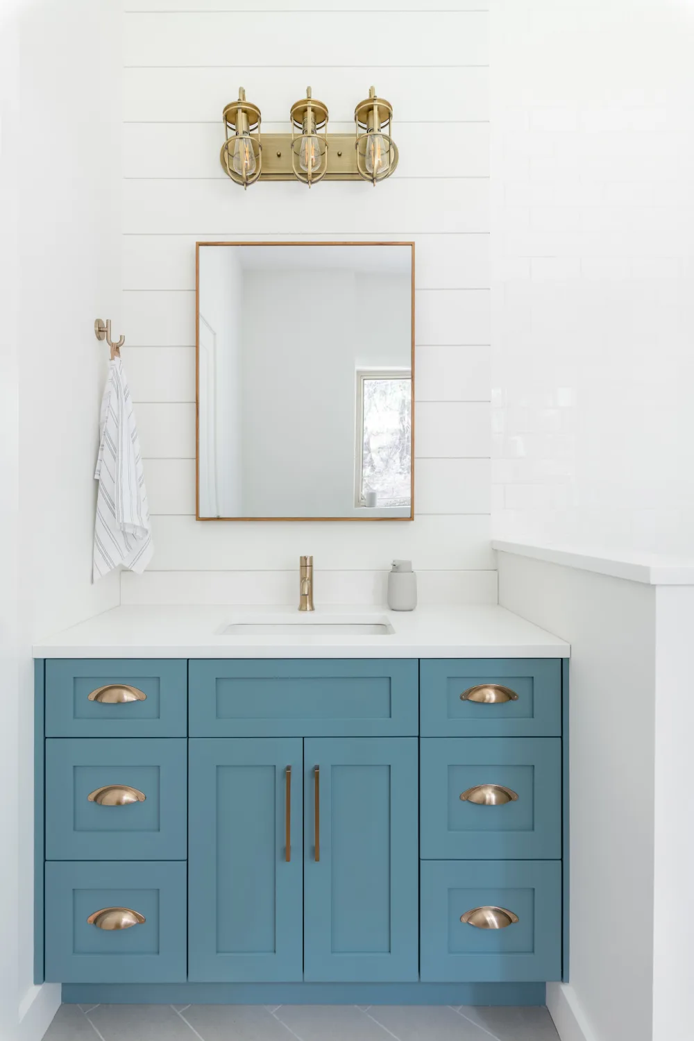 Bathroom Vanities | Creative Woodcraft