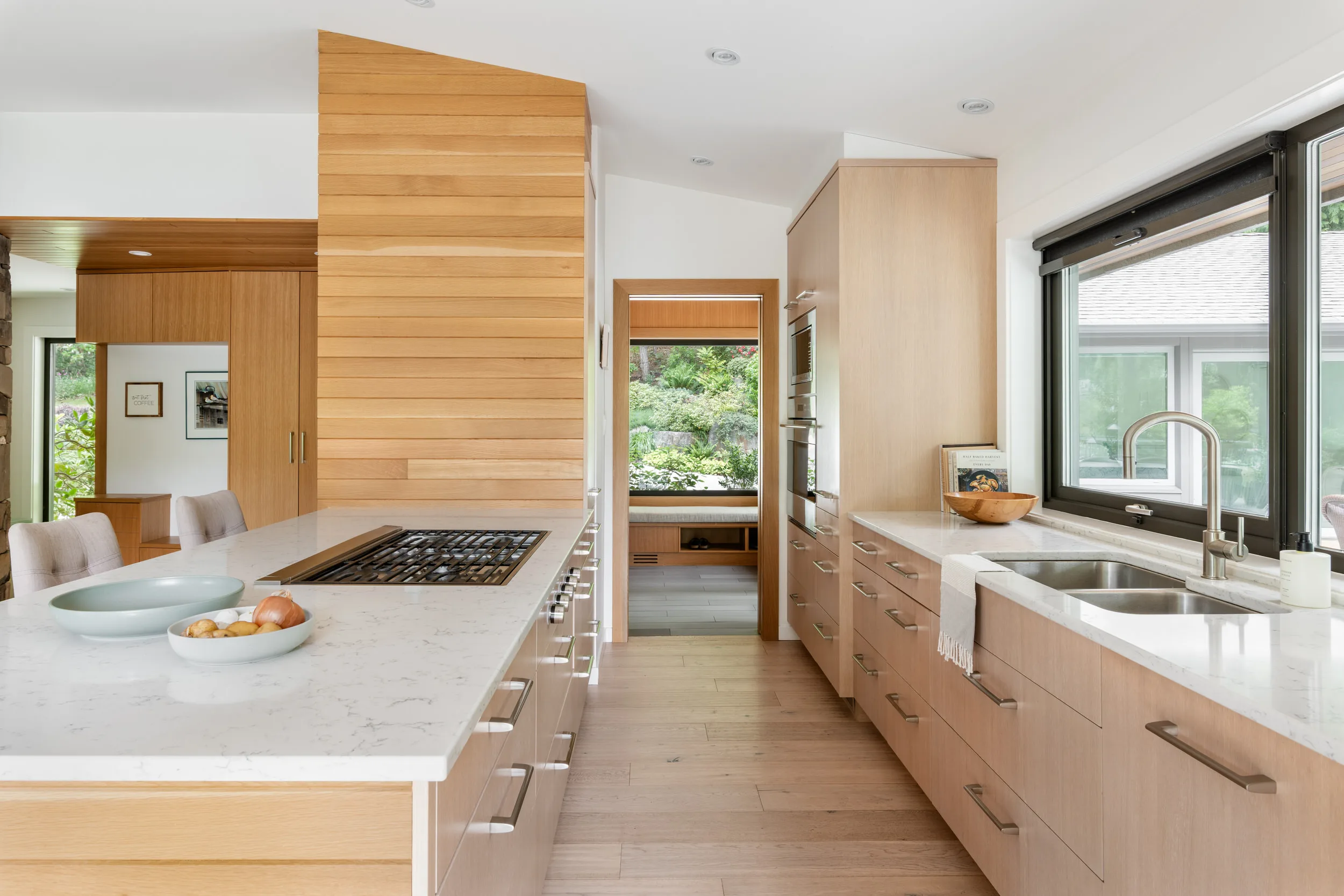 Custom Cabinetry | Creative Woodcraft